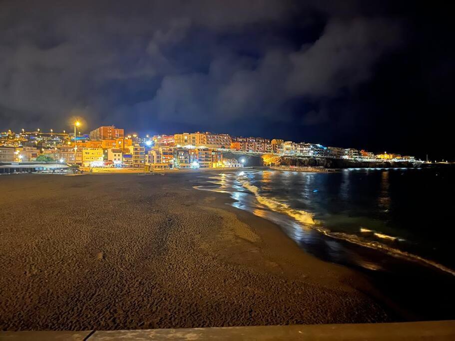 Pieds Dans L'Eau - Vue Sur Mer - Playa De Melenara Εξωτερικό φωτογραφία